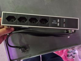 BACHMANN Tischsteckdosenleiste DESK 4x T13, 2x USB 902.5253