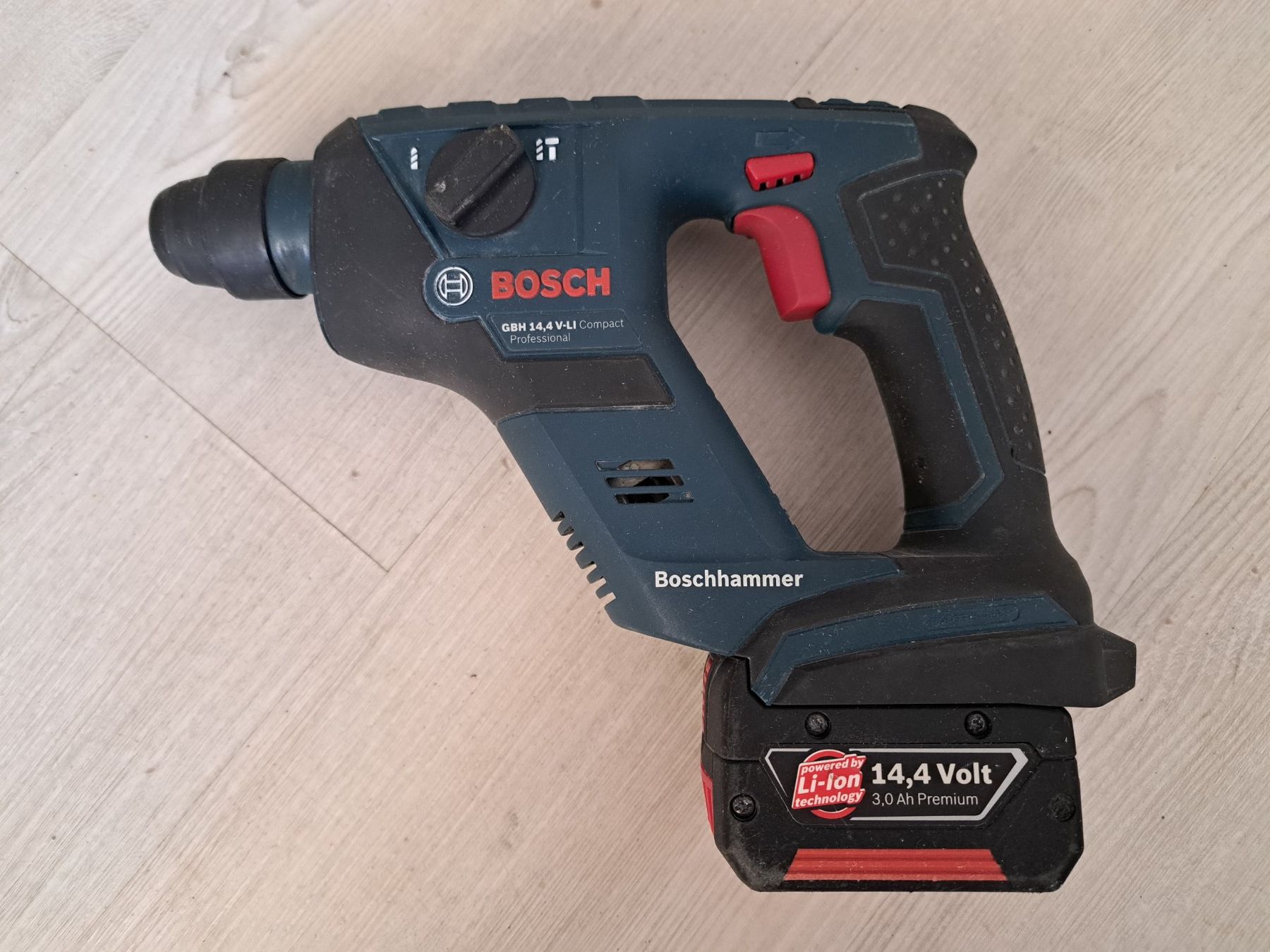 Bosch Trapani: Boschhammer 14,4V-LI Compact Professional – Usato da Tegerfelden venduto da Spick67 4
