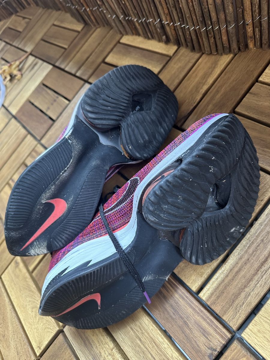 Nike Herrenschuhe: Nike Alphafly Grösse 42.5 gebraucht – Gebraucht aus Biel/Bienne von UmutCan37 1