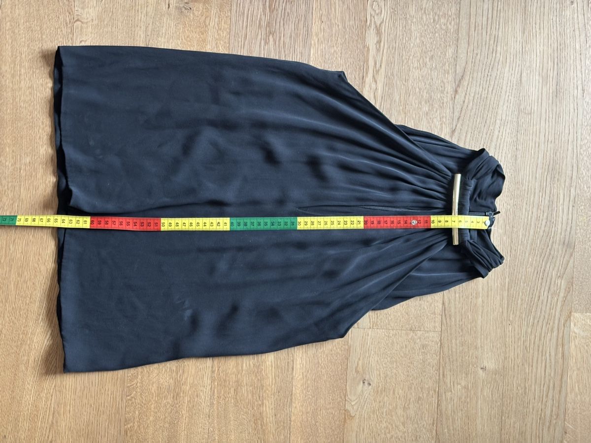 Gucci Tops: Gucci Top – D'occasion à Zürich par san_qzr2 2