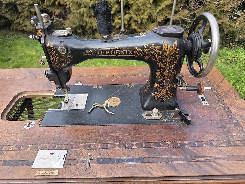 Machines à coudre: Antike Phoenix Nähmaschine – D'occasion à Thal par Jones9424 2