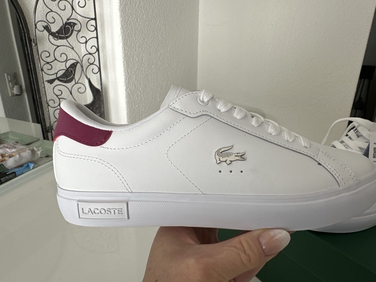 Lacoste Scarpe da donna: Sneaker „Lacoste „ – Nuovo e nell'imballaggio originale da Erlinsbach venduto da endryas 1