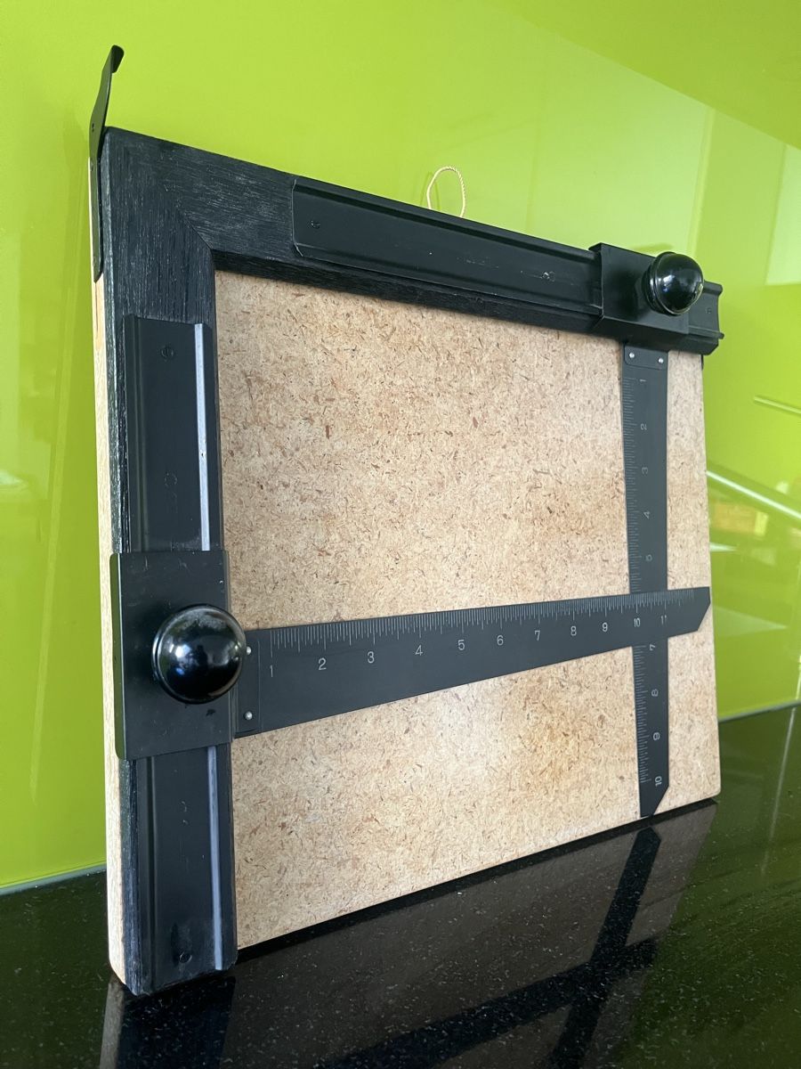 Tutti gli attrezzi: Vintage Drafting Board T-Square – Usato da Basel venduto da mar_rlr9 1