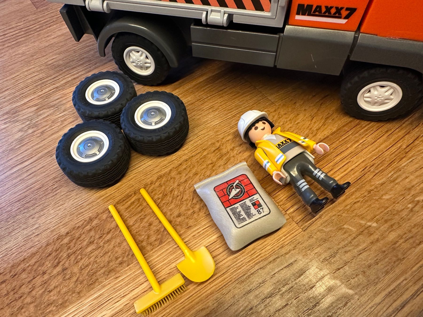 Playmobil Giocattoli: Playmobil Lastwagen – Usato da Winkel venduto da Tatanof 1