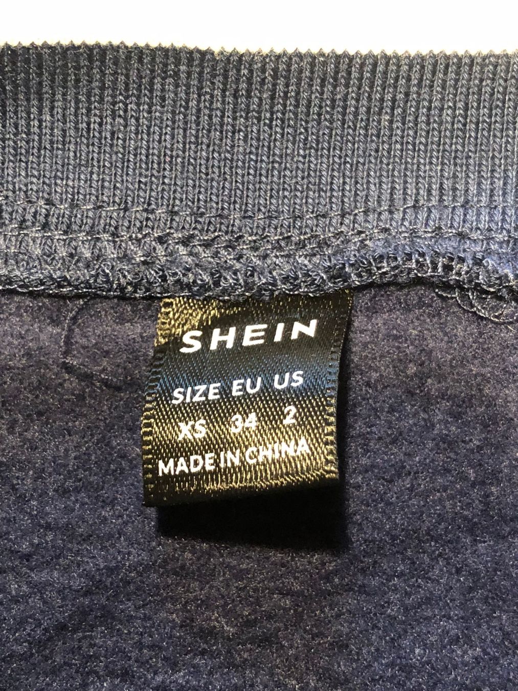 Giacche: Coole Collegejacke von SHEIN Gr. 34 – Usato da Röschenz venduto da Tashroal 4