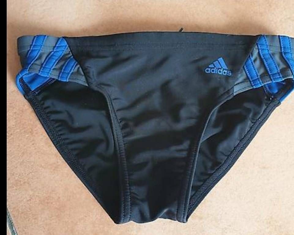 Pantaloni: Adidas Badrhose Gr 6-8 Jährige NEU – Usato da Gamprin venduto da man_j9fr
