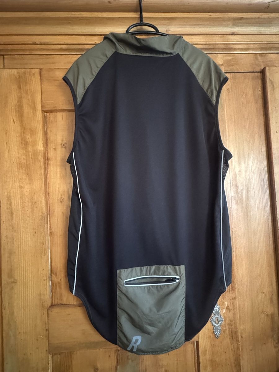 Gilet & Giacche: Herren Windstopper Gilet XXL – Usato da Wädenswil venduto da funny03 1