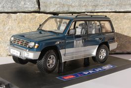 Mitsubishi Pajero 3500 V6 1998, Sun Star, 1:18