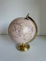 Globe terrestre déco rose et gold 