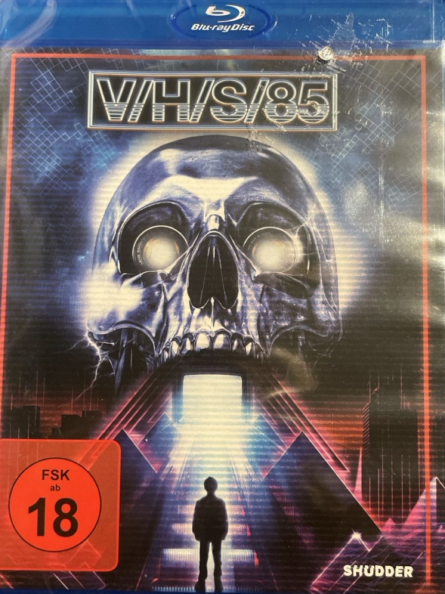 Tutti i DVDs: V/H/S/85  (2023) – Nuovo (secondo la descrizione) da Waldenburg venduto da Gonzo8