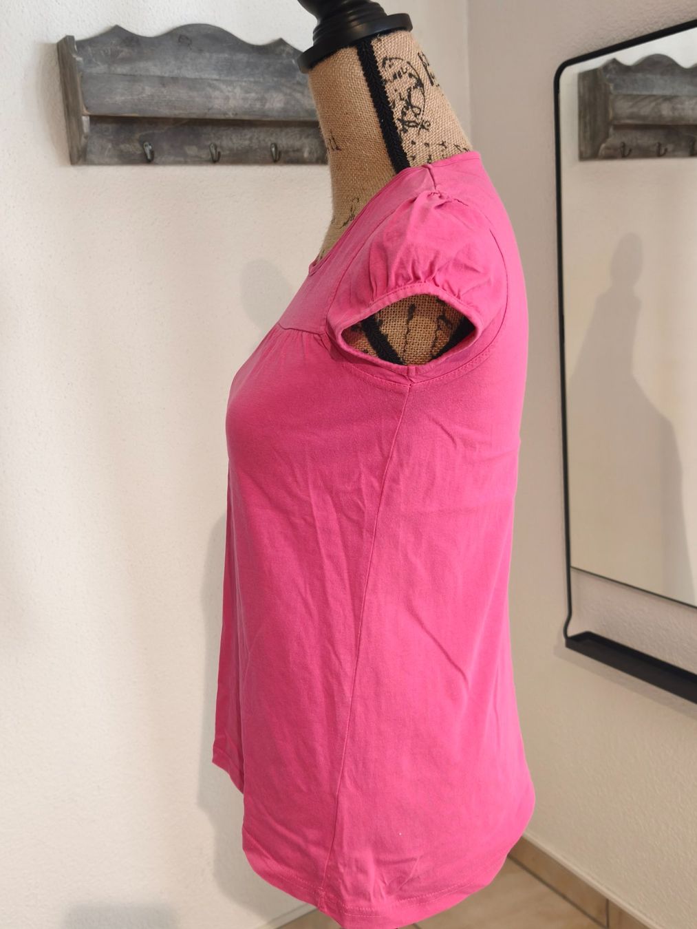 Camicette, T-shirt & Top: Pinkes Kinder T-Shirt – Nuovo (secondo la descrizione) da Emmetten venduto da SecondhandSiska 1