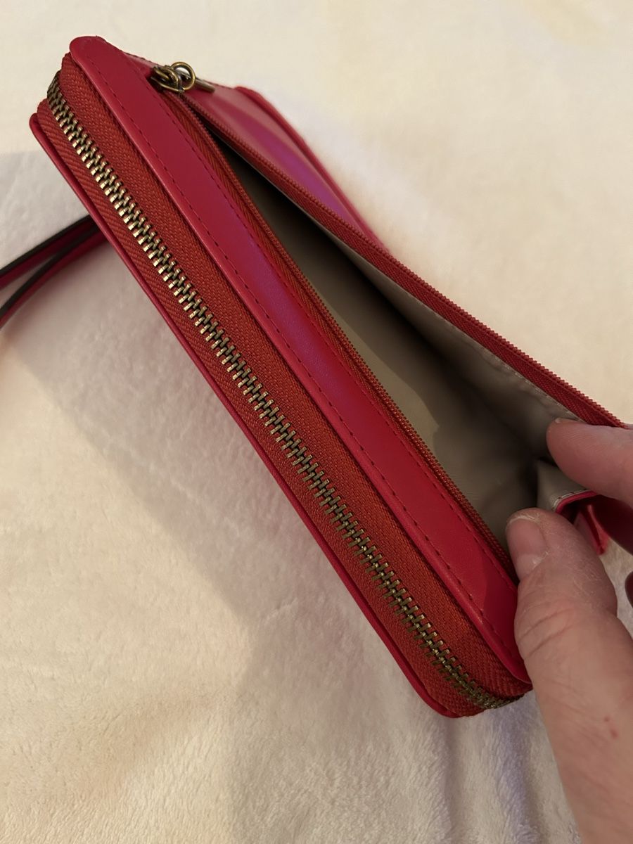 Guess Borse da donna: Pochette rouge Guess – Nuovo (secondo la descrizione) da Vufflens-la-Ville venduto da newlifegva 2