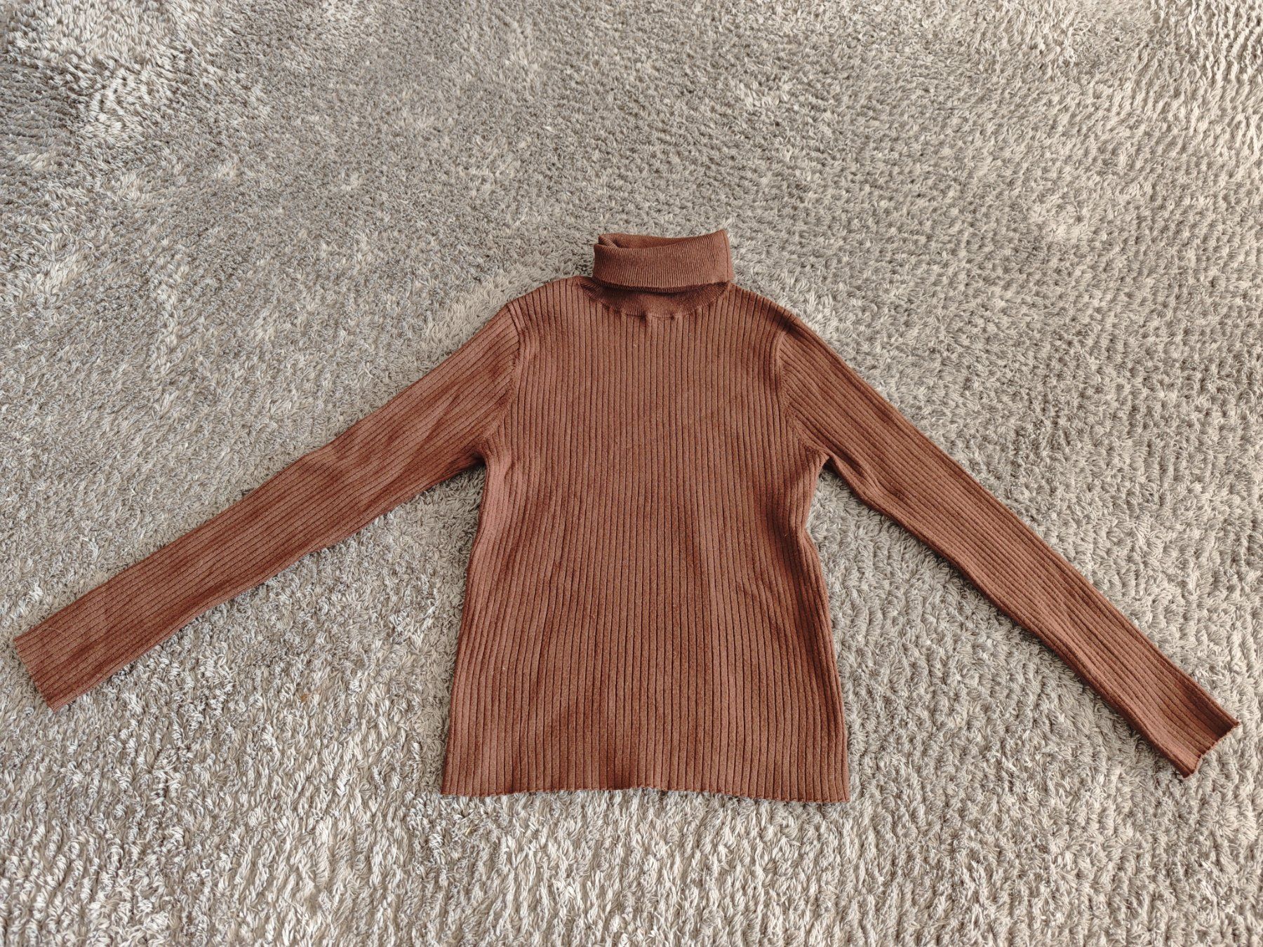 Zara Maglioni & Felpe: Zara Rollkragenshirt, Grösse 164 – Usato da Gunzgen venduto da 0Aurin0