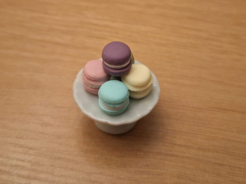 Case e mobili per bambole: Handmade Macarons Etagere – Nuovo (secondo la descrizione) da Zürich venduto da HandmadeTinyFood 4