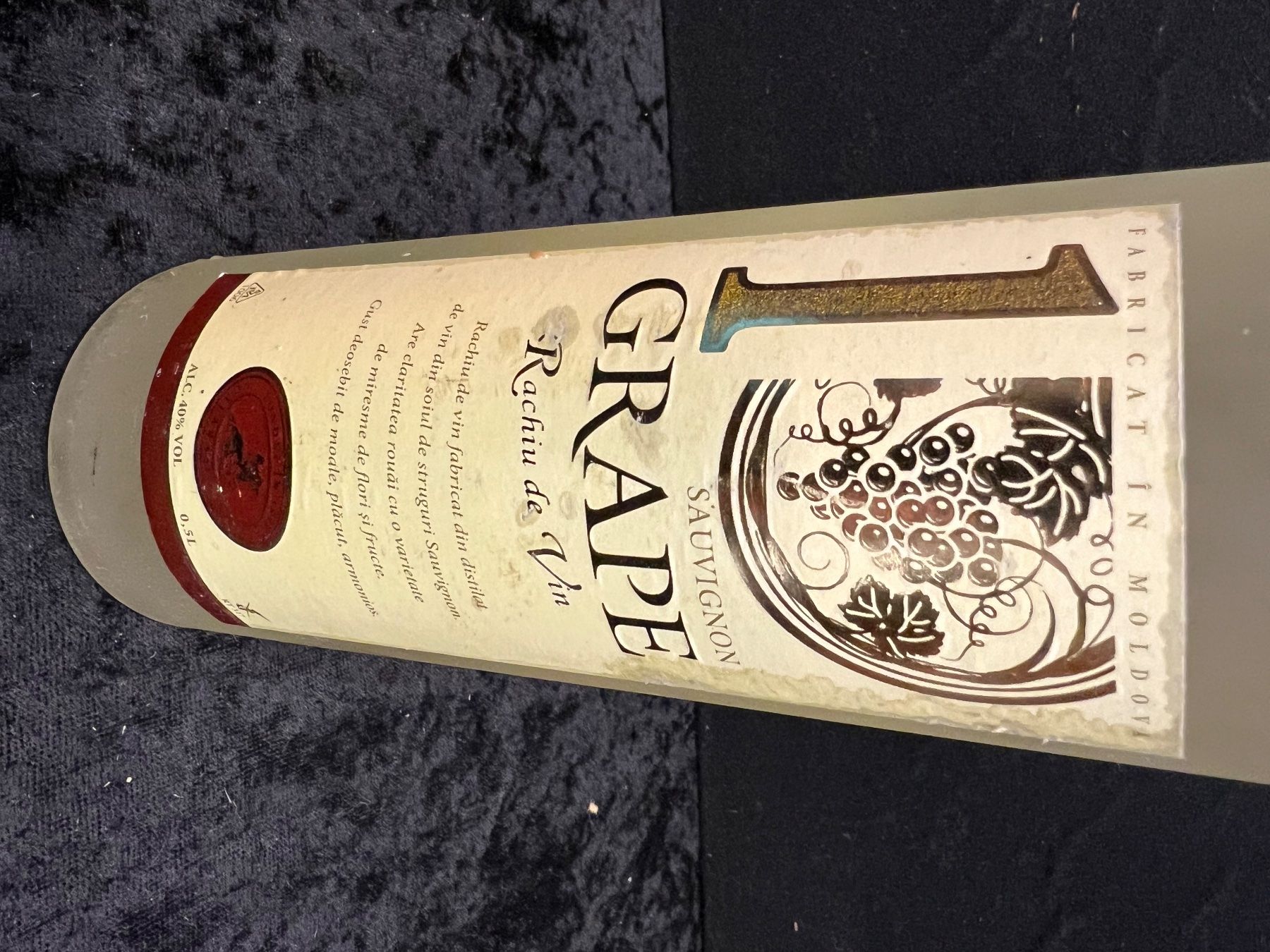 Bevande alcoliche: GRAPE SAUVIGNON – Nuovo (secondo la descrizione) da Genève venduto da Leboucheoreilles 1
