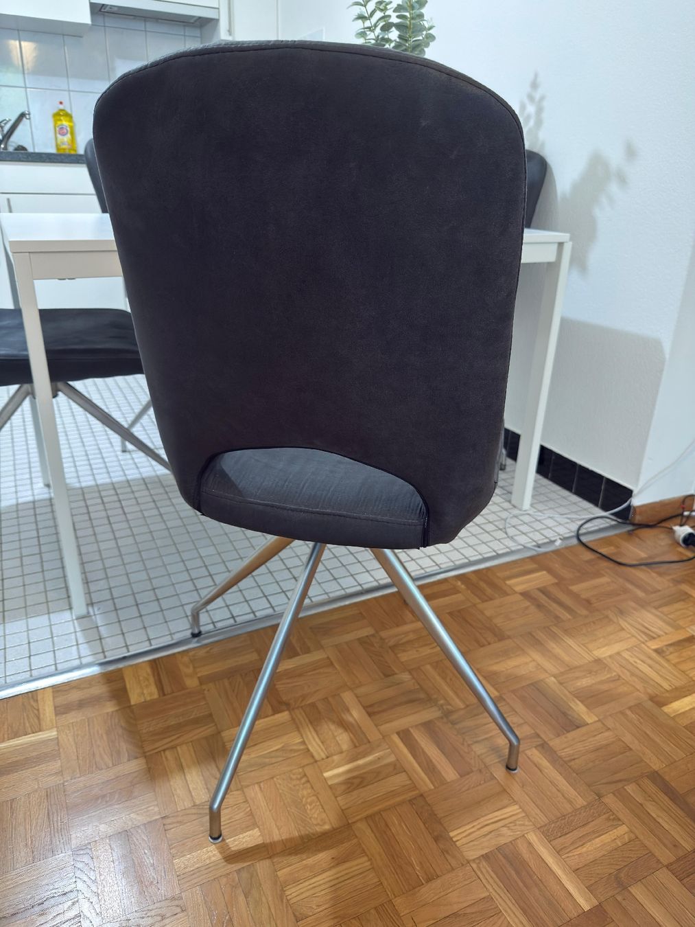 Stühle: 4x Drehstühle – Gebraucht aus Basel von Luisde_paulo 2