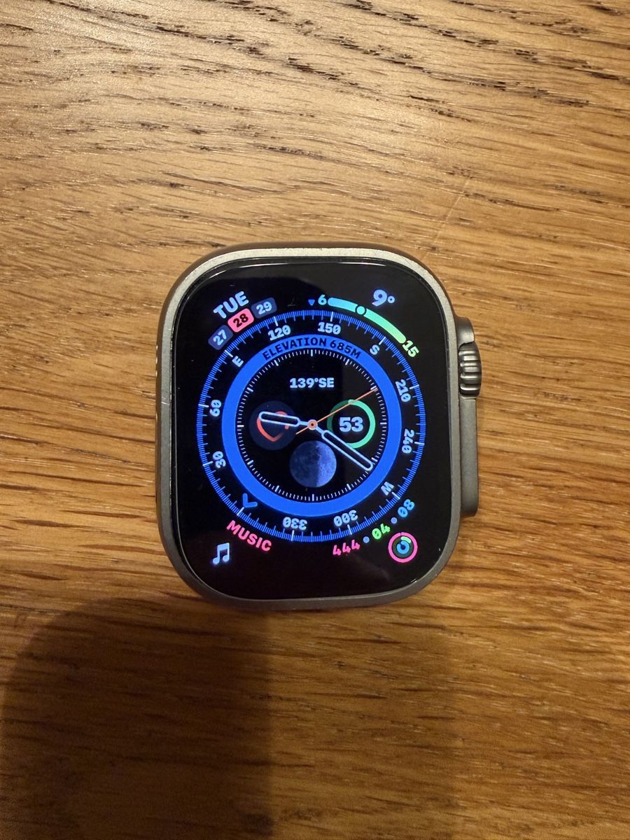 Apple Smartwatch: Apple Watch Ultra 1 generation – Usato da Mülenen venduto da ske_h6dh