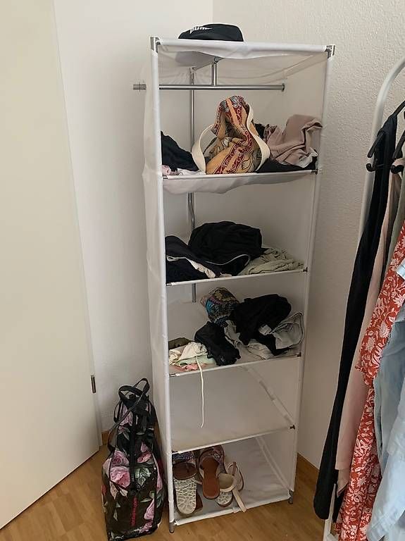 Armoires: Stoffschrank  – D'occasion à Langenthal par bar_2znq