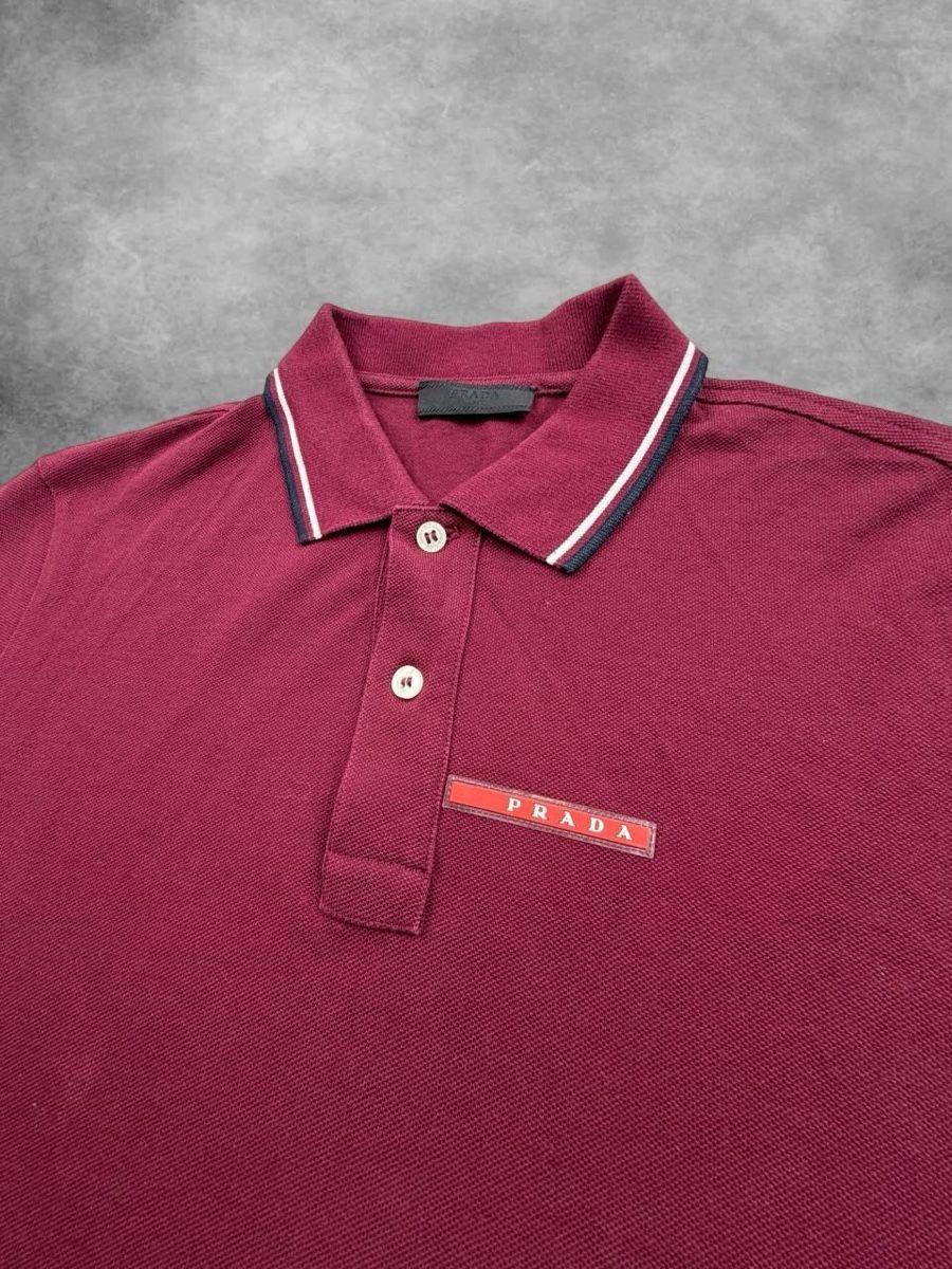 Prada Polo-Shirts: Prada polo – Gebraucht aus Erlinsbach SO von TogaResell 1