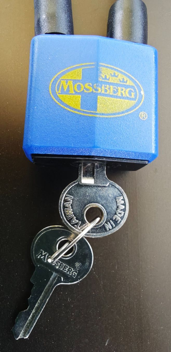 Tutti gli attrezzi: Original Mossberg Waffenschloss - Cable Lock - Schloss - Top – Nuovo (secondo la descrizione) da Rüti ZH venduto da Sarah0406 2