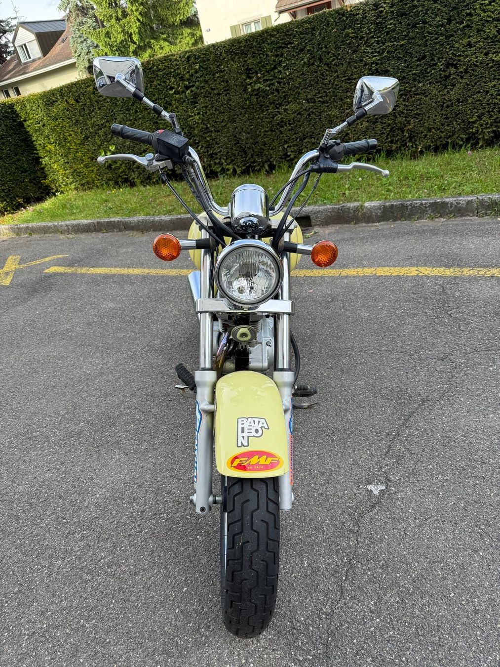 Suzuki Cruisers: Suzuki Chopper 125cc Gelb  – Défectueux à Stallikon par reneesolange 3
