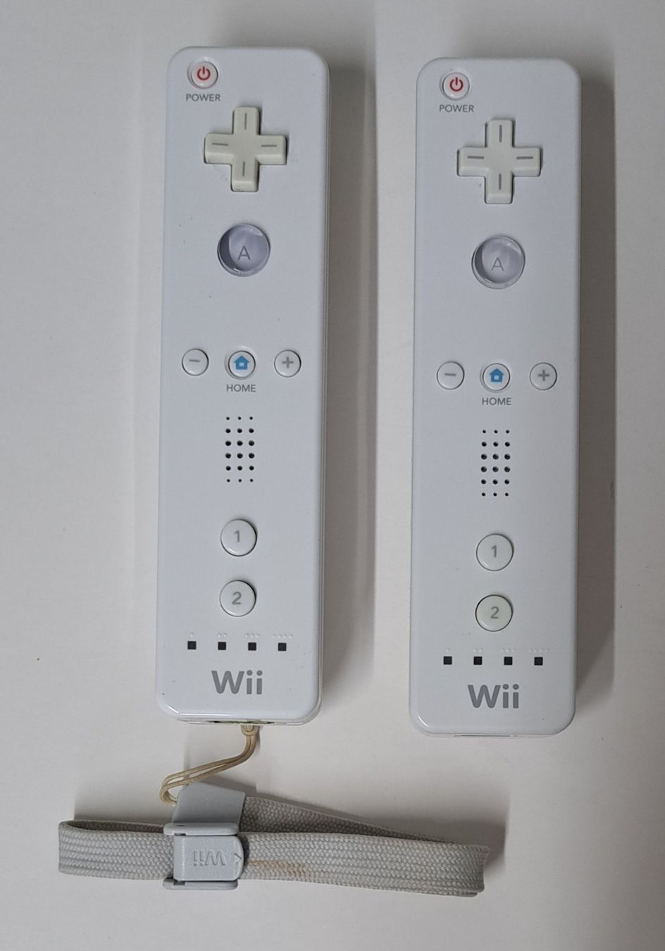 Nintendo Controller: Nintendo Wii Controller und Nanucke – Gebraucht aus Biel/Bienne von Sasha4u 3