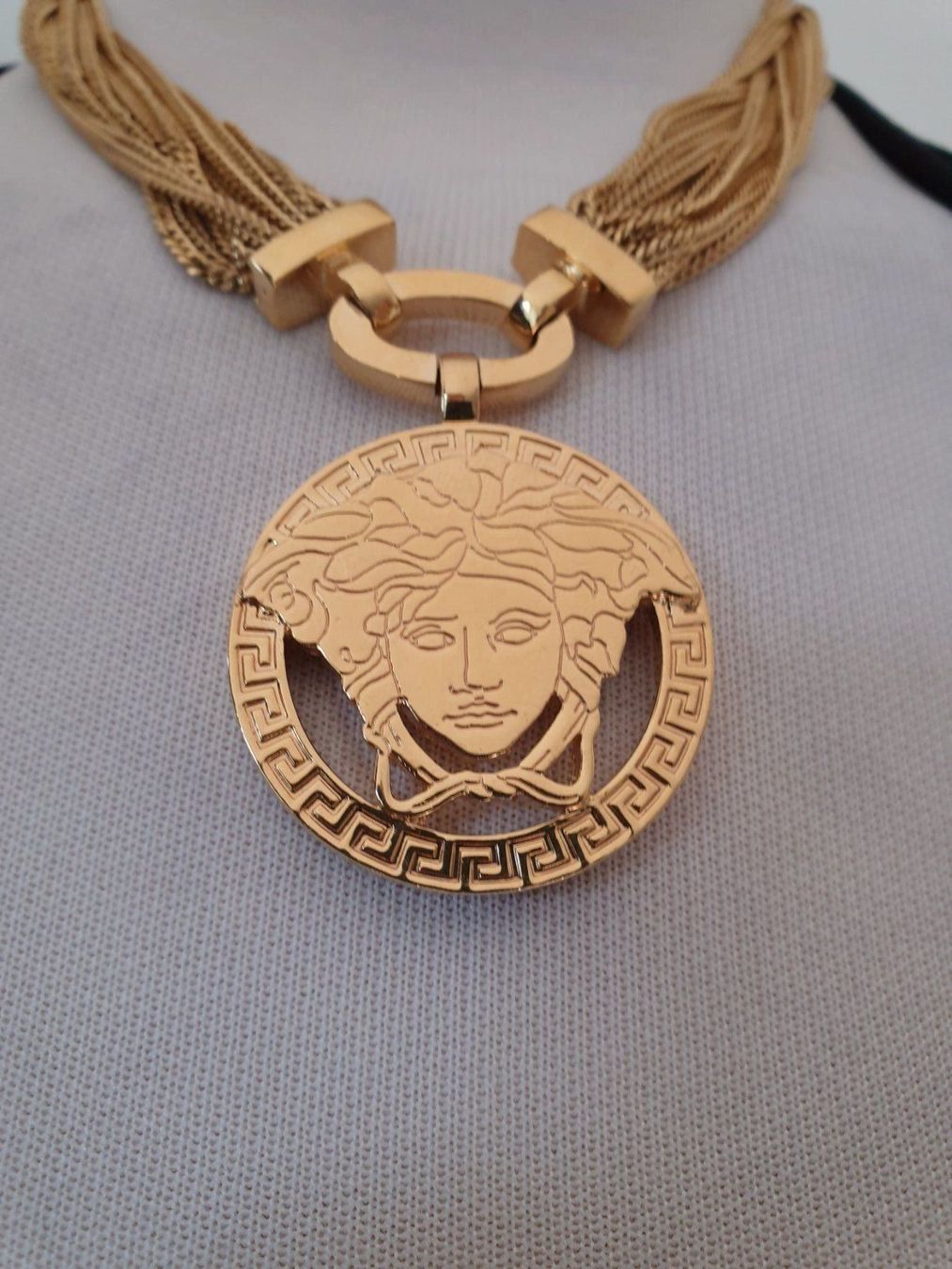 Versace Catenine: Versace Gianni High End Vintage Kette – Nuovo (secondo la descrizione) da Bottmingen venduto da sandy_2 2
