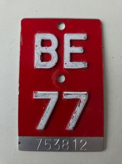 Sachs Insegne: Velonummer BE 77 plaque Velo – Usato da Schenkon venduto da Uhu007