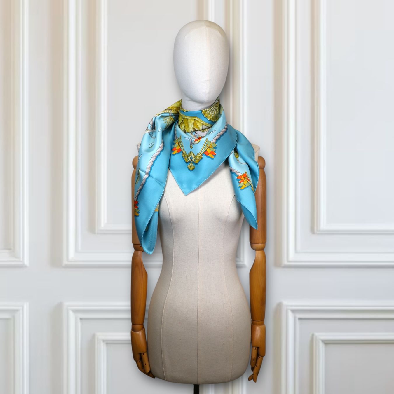 Hermès Foulard & Sciarpe: Hermès Carré "Railing" blau – Usato da Binningen venduto da Designerlabels 2
