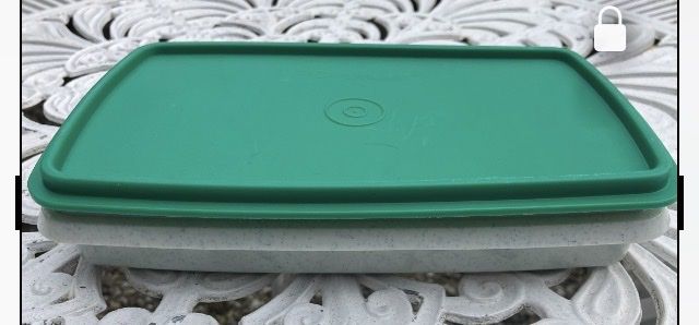 Tupperware Contenitori & Simili: Tupperware Form/Behälter mit Deckel, wenig gebraucht! – Usato da Oberrüti venduto da Jomaru 2