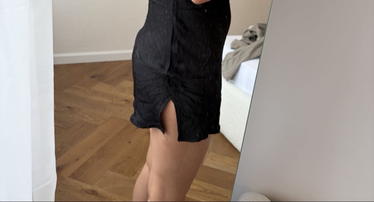 Bershka Kleider: Robe courte noire satin – Neu (gemäss Beschreibung) aus Pully von ari_78pk 2