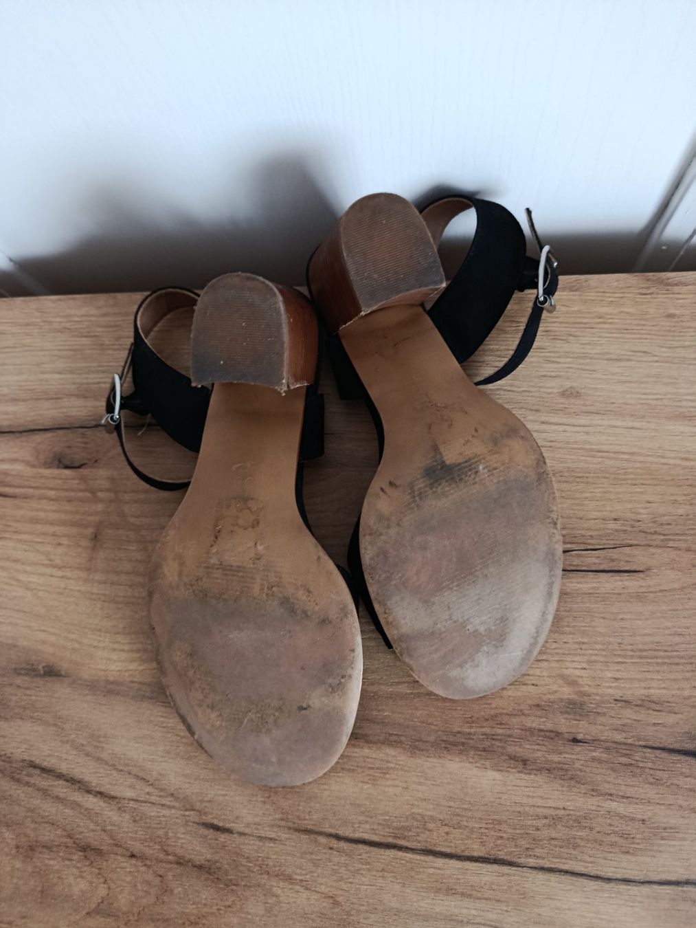 Cube Scarpe da donna: Sandaletten Cube Gr. 38 – Usato da Wangs venduto da son_klein 3