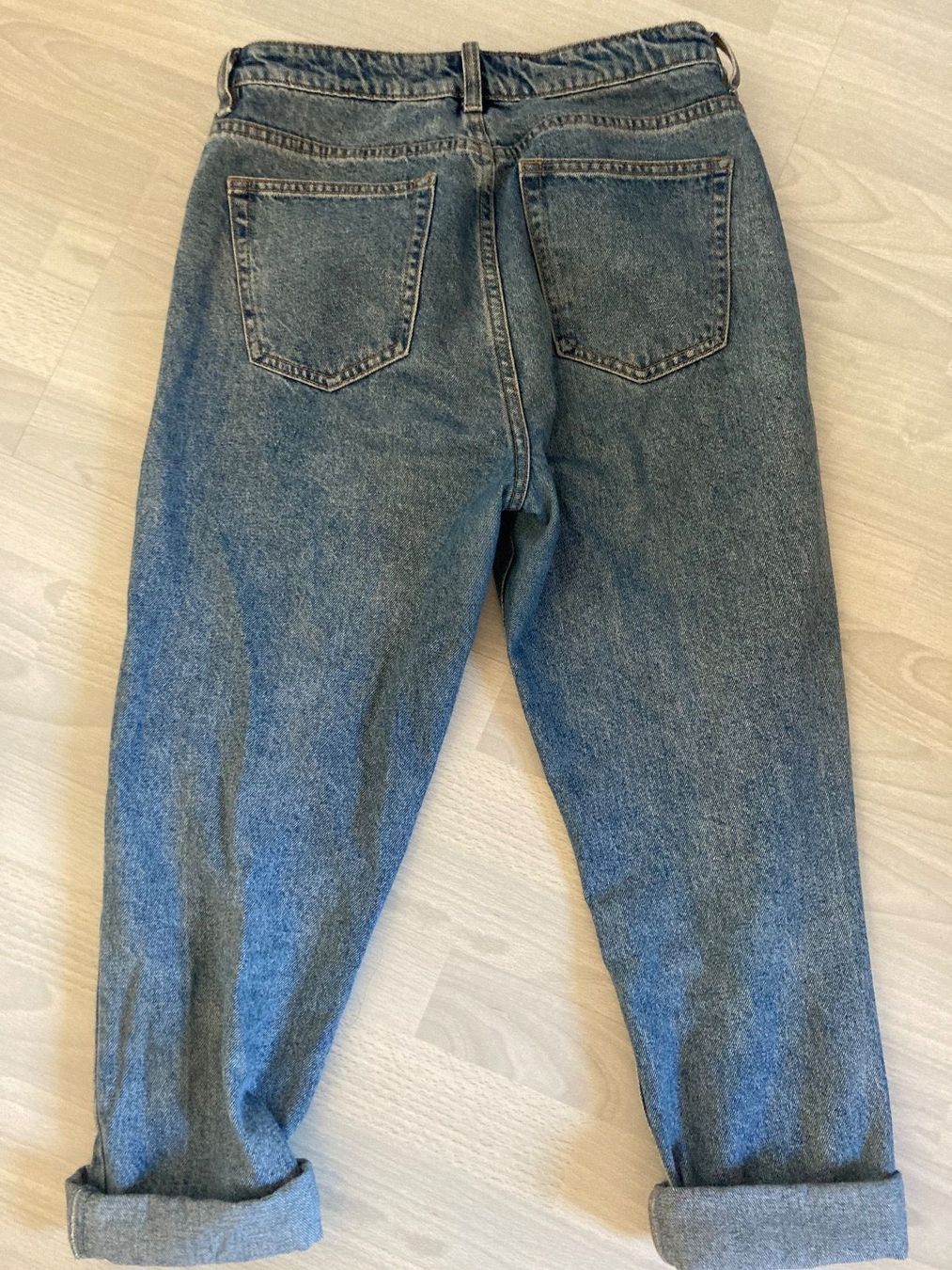 Tally Weijl Jeans: boyfriend/mom jeans gr 40 – Usato da Fislisbach venduto da secondhandF 1