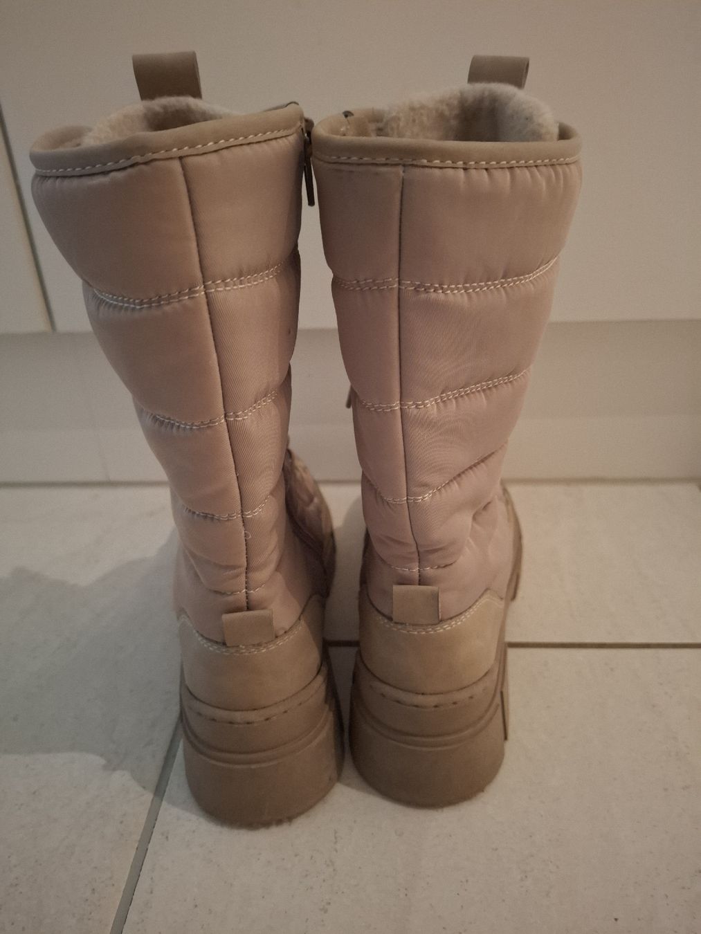Scarpe per ragazze: Bottes hautes beige t.36 – Usato da givisiez venduto da odilev 1