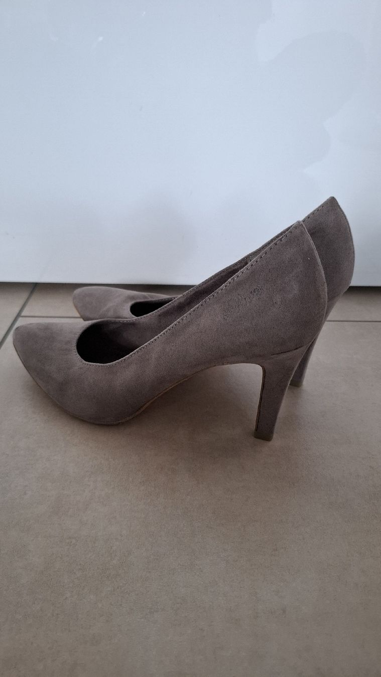 S.Oliver Scarpe da donna: S.Oliver Pumps - Grösse 39 – Nuovo (secondo la descrizione) da Rickenbach b. Wil venduto da VeryLovelyThings 1