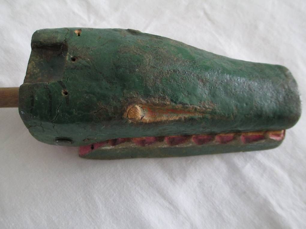 Statuette: Kasper Krokodil Figur – Usato da Riehen venduto da dipus 2