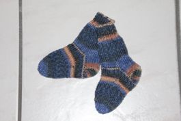 Handgestrickte Kindersocken Grösse 21