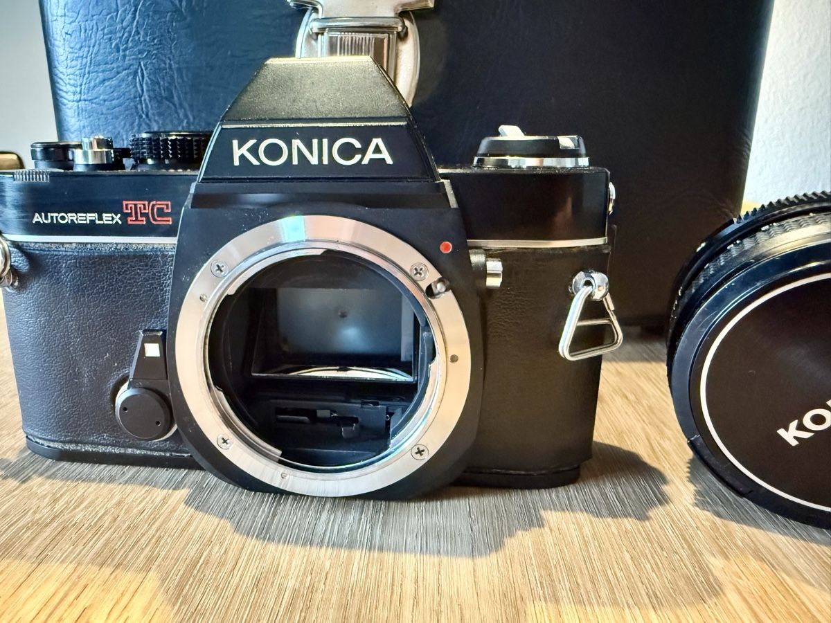 Konica Kamera: Konica Autoreflex TC – Gebraucht aus Kilchberg ZH von freakfish 4