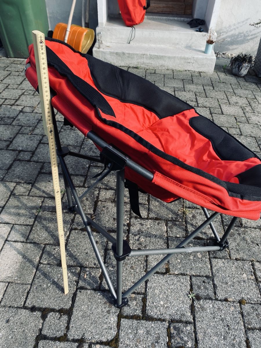 Fauteuils: 2 rote Klappsessel mit grosszügiger, bequemer Sitzfläche – D'occasion à Balsthal par bri_6p9d 5