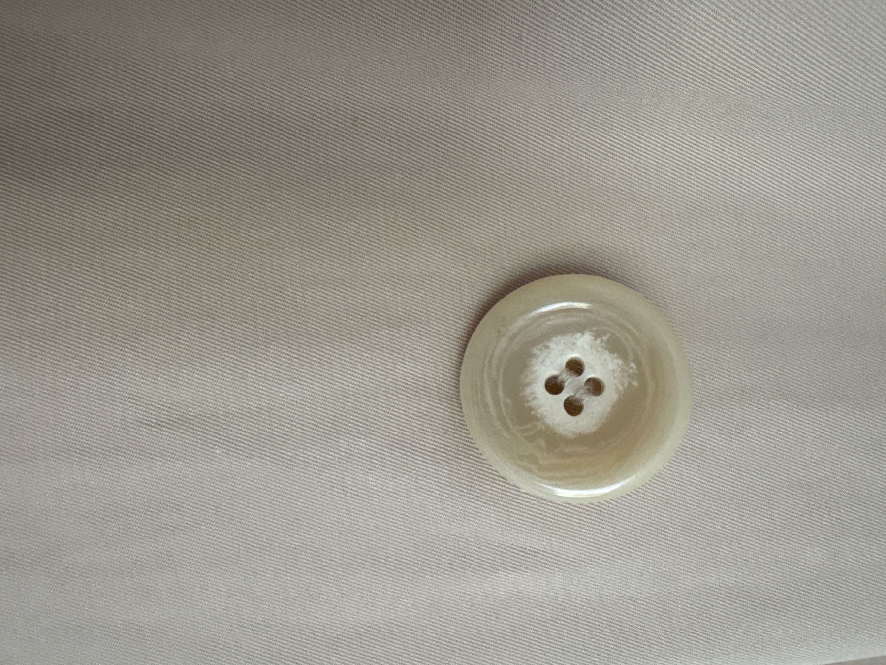 Cappotti: Trenchcoat Caramelo gr 38 – Usato da Freienbach venduto da buyzebra 8