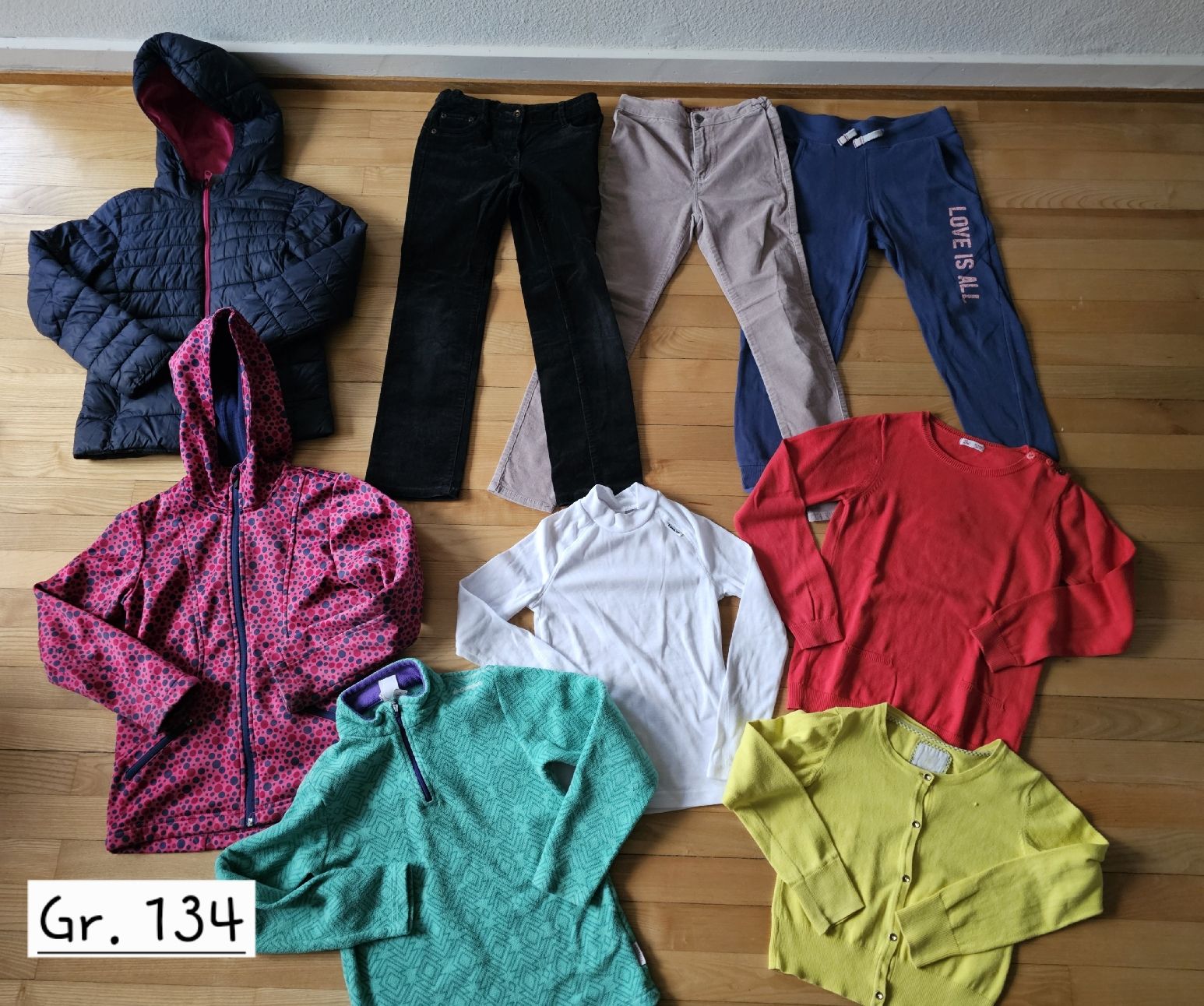 Lotti & Set di vestiti: kleiderpaket Grösse 134 Mädchen  – Usato da Basel venduto da Anja_1981