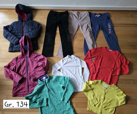 kleiderpaket Grösse 134 Mädchen 