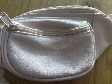 Bauchtasche rosa Kunstleder Snipes guter Zustand