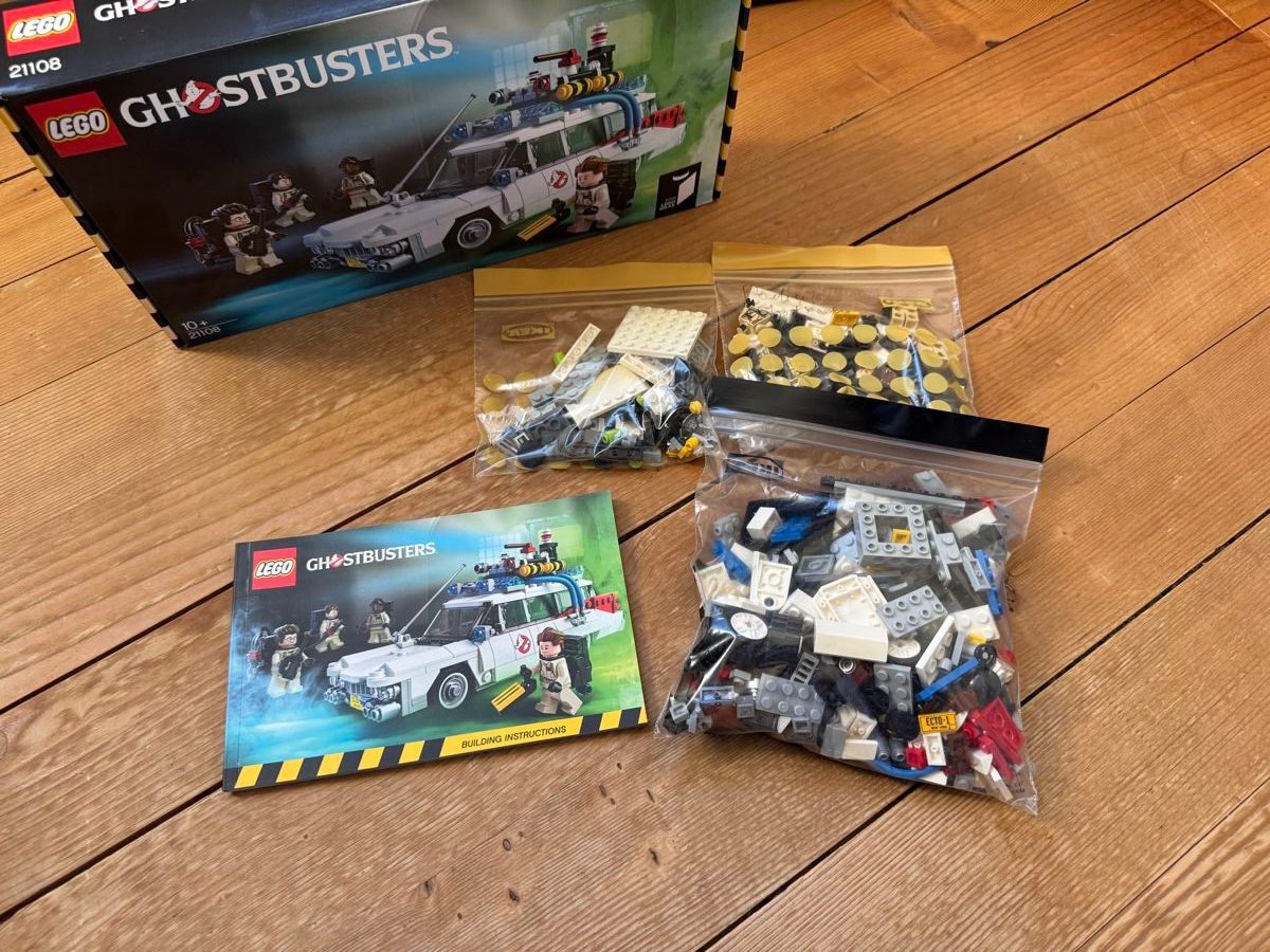 Lego Baukästen: LEGO Ghostbusters Ecto-1 21108 – Gebraucht aus Zürich von Nicolas_Oswald