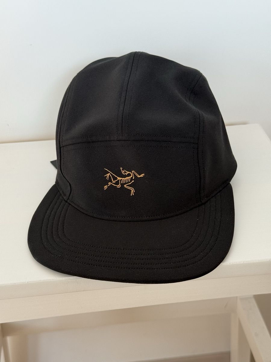 Arcteryx Copricapi, berretti & cappellini: Arc‘teryx Calidum 5 Panel Cap NEW – Nuovo (secondo la descrizione) da Zürich venduto da ljjud