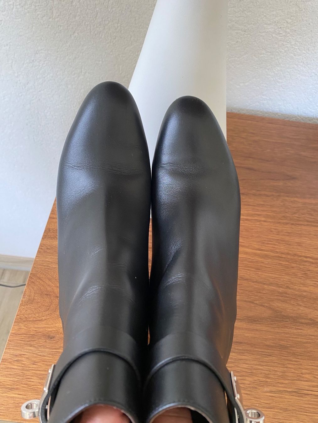 Chaussures femmes: Hermès bottines – D'occasion à Troinex par Lilyrose01 4