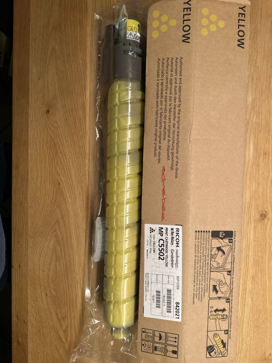 Ricoh Cartucce per stampanti & toner: Toner Yellow – Nuovo e nell'imballaggio originale da Oberwangen b. Bern venduto da Audiofisch 1