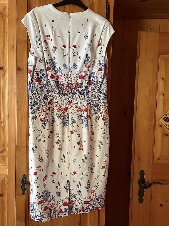 Phase Eight Kleider: Sommerkleid von Phase Eight – Neu (gemäss Beschreibung) aus Maladers von Brueni08