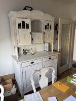 2 Küchenbüffet und ein Vitrine Weiss