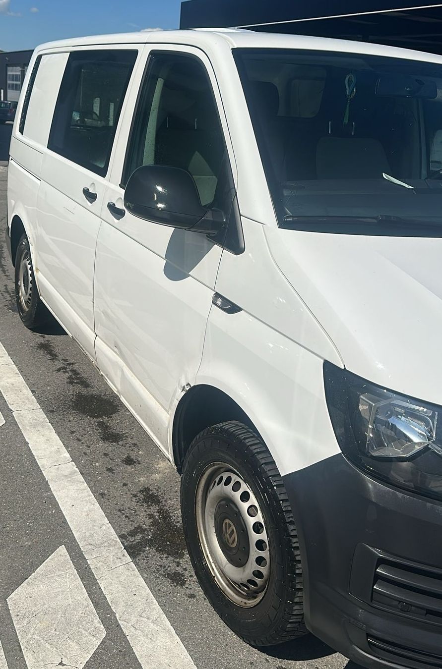 VW Automobili: VW Transporter T6 – Usato da wallisellen venduto da Murat-440
